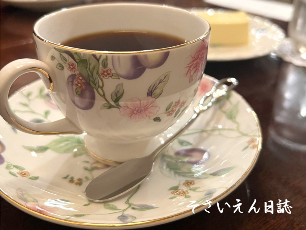 春の器でコーヒータイム